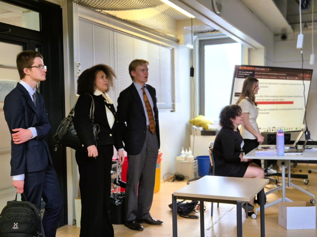 5th and 6th of May, HELIMUN ry hosted its 26th annual student-run conference in KSYK, providing students a unique platform for diplomacy and public speaking.
The session opened with an motivating keynote by President Tarja Halonen. Following two days of intense lobbying and debate the event concluded with final committee reports and closing speeches.