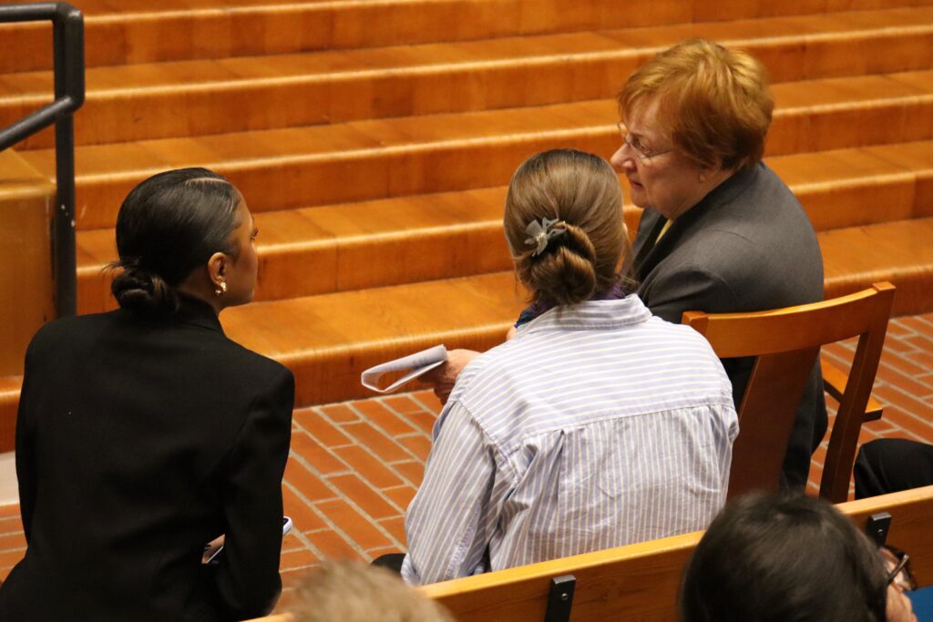 5th and 6th of May, HELIMUN ry hosted its 26th annual student-run conference in KSYK, providing students a unique platform for diplomacy and public speaking.
The session opened with an motivating keynote by President Tarja Halonen. Following two days of intense lobbying and debate the event concluded with final committee reports and closing speeches.