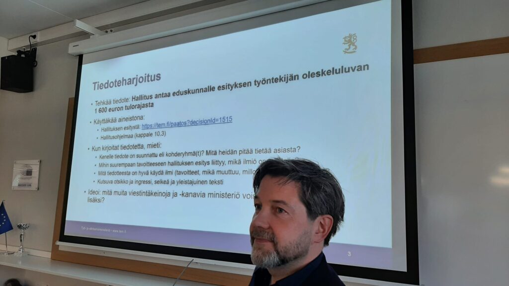 Yhteiskunnallisen viestinnän workshop